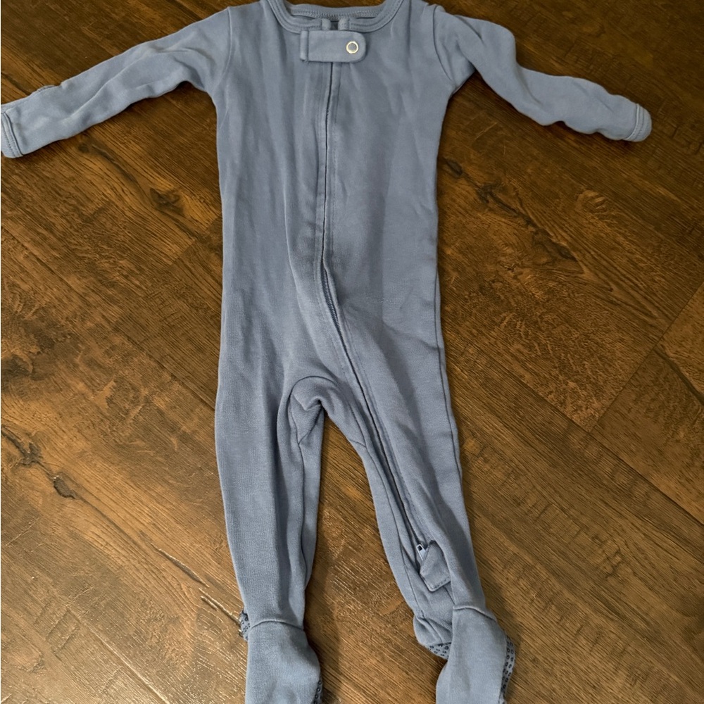 L'ovedbaby Long Sleeve Footed One-Piece in Dusty Blue